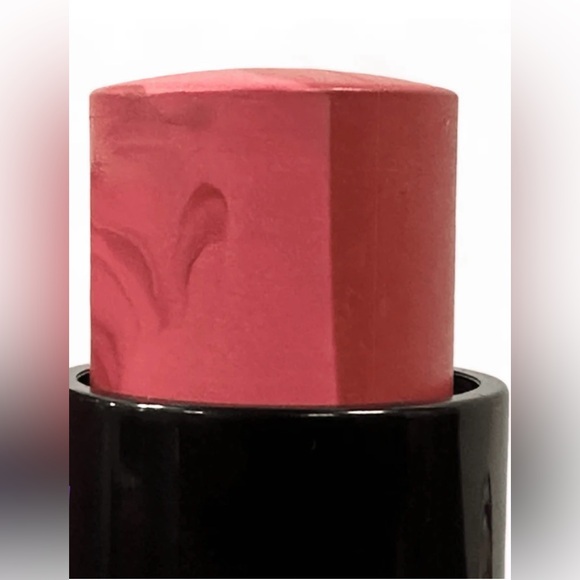 LUCKY CHICK Lip & Cheek Multi Stick, Lucky Life. Rose-hip Seed and Jojoba Oil - Picture 9 of 9